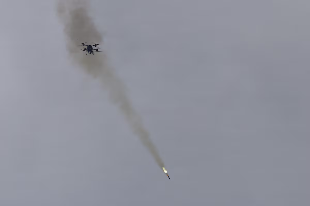 صورة مميزة: عاجل | الجيش الأمريكي يحول طائرة بدون طيار لإعادة الإمداد إلى قاذفة صواريخ في اختبار جديد