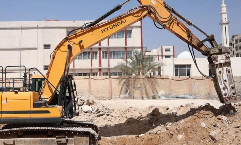 العثور على رفات أم وأطفالها داخل مدرسة في ريف دمشق (صور)