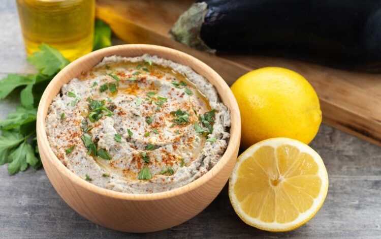 بابا غنوج المشوي بخلطة الطحينة والثوم