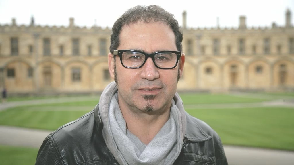 عاجل | روائي يختزل الخليج في «اقتصاد بلا ثقافة».. ومثقفون: أوهام «المركز والهامش» أسقطها الواقع – أخبار السعودية - صورة مميزة صورة مميزة: عاجل | روائي يختزل الخليج في «اقتصاد بلا ثقافة».. ومثقفون: أوهام «المركز والهامش» أسقطها الواقع – أخبار السعودية