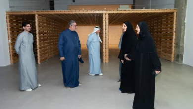 ريم الفيصل تحاور الضوء واللون في معرض «أرض الحجيج والشعراء» بجدة - أخبار السعودية