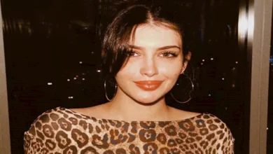 سارة بركة بفستان جذاب ومميز.. إليك تفاصيل اللوك