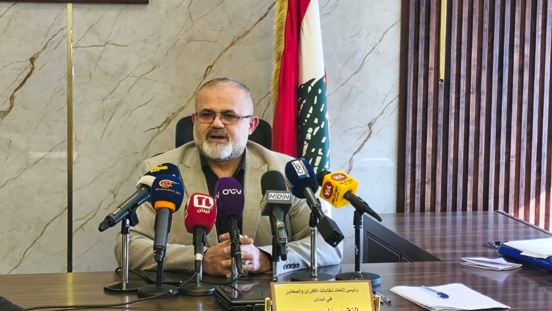 صورة مميزة: عاجل | سرور حذر من تطبيق قانون إلزام العمال السوريين الحصول على إجازات عمل في الأفران والمؤسسات وطالب بتأجيله