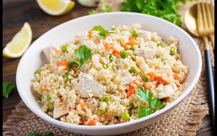طريقة عمل أرز القرنبيط مع الدجاج للرجيم - وصفات طبخ - أطباق الخضار