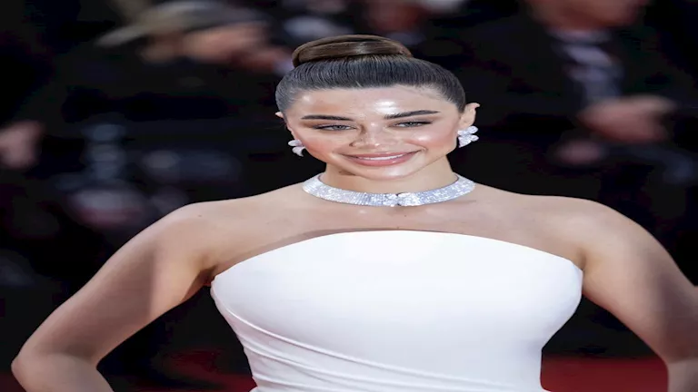 عاجل | إطلالات يارا السكري التي خطف الأنظار في مهرجان كان السينمائي