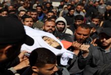 عباس ودحلان يعزيان رئيس حماس في غزة خليل الحية باستشهاد نجله الرابع في غارة إسرائيلية