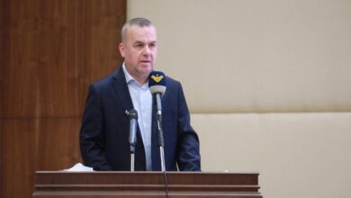 فضل الله: أولويتنا التصدي للعدوان وندعو السلطة لعدم الرهان على سراب