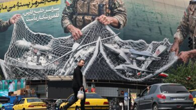"مشروع الحرية" لترامب: هل تستطيع البحرية الأمريكية "توجيه" السفن العالقة للخروج من هرمز؟ | الحرب الأمريكية الإسرائيلية على أخبار إيران