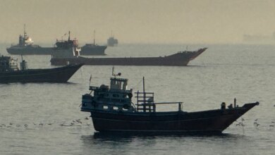 معلومات عن الوجهات ونقاط الانطلاق.. 3 ناقلات نفط عملاقة تعبر هرمز | أخبار