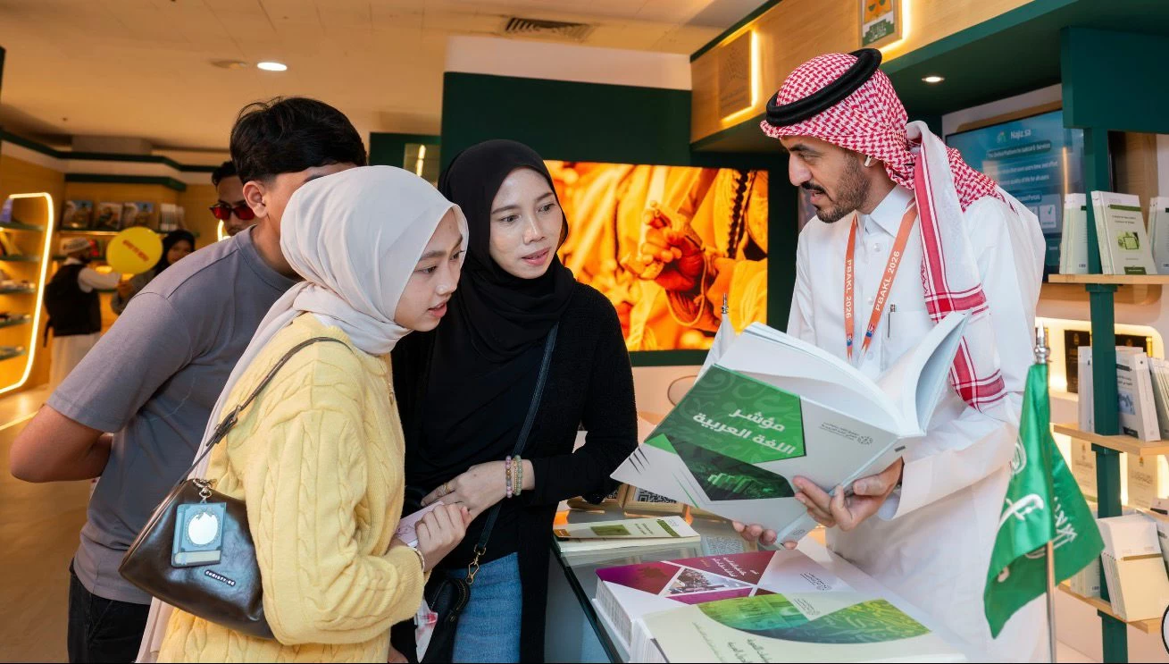 في محفل  كوالالمبور    مجمع الملك سلمان العالمي يروي قصة الضاد