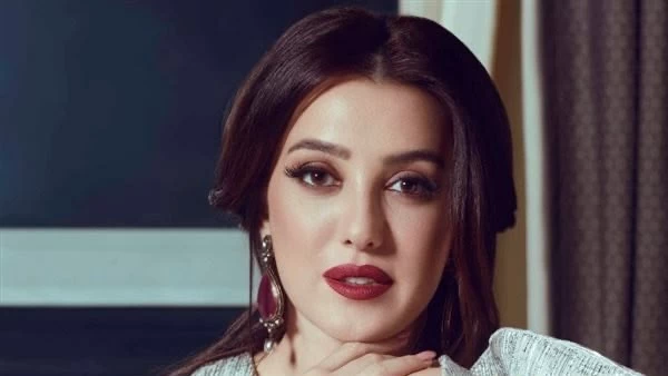 كندة علوش تحسم الجدل حول انفصالها عن عمرو يوسف وغيرتها