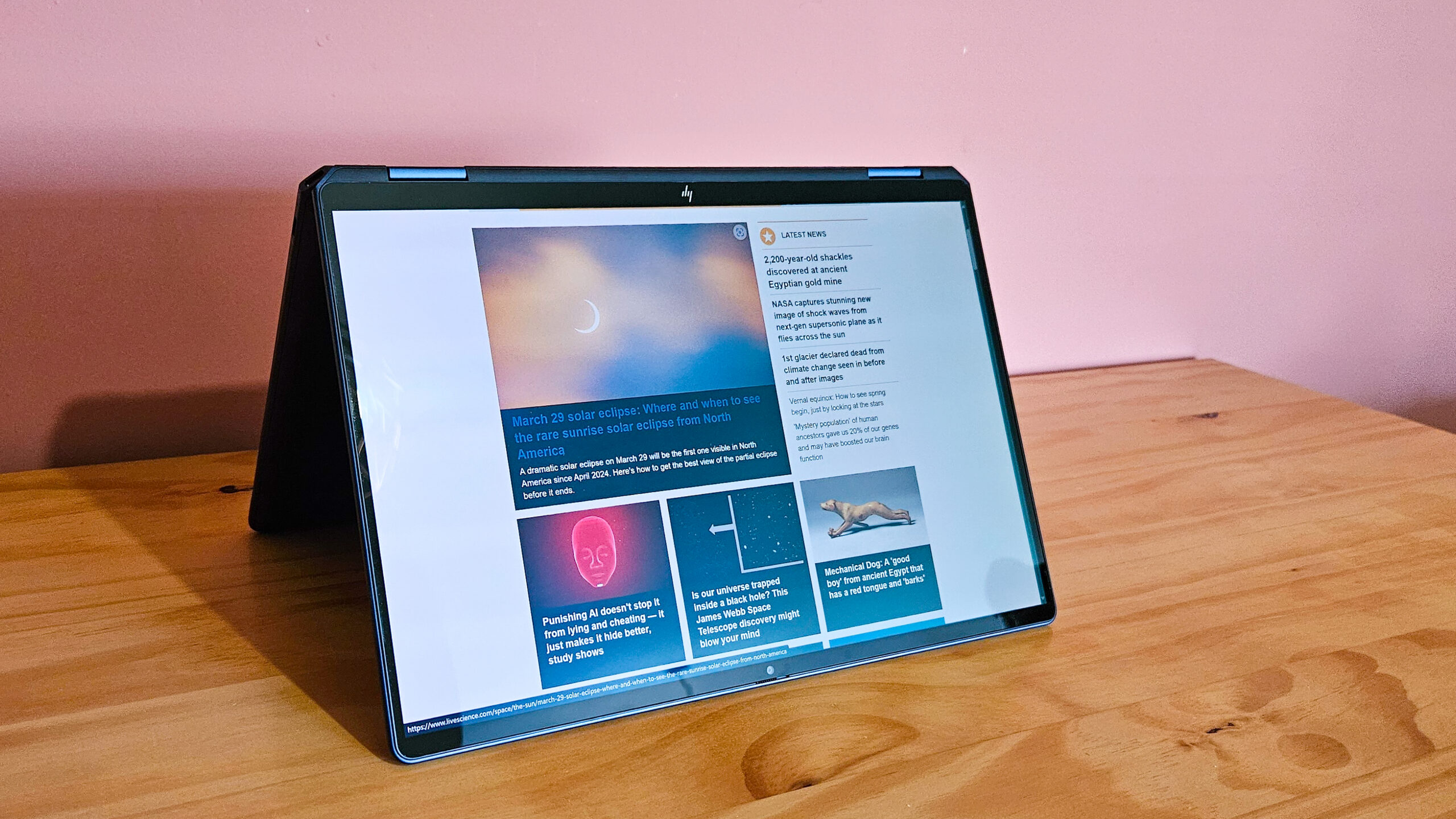 HP OmniBook Ultra Flip 14 2024 review A breathtaking OLED