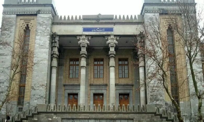 الخارجية الإيرانية رداً على بيان أمريكا ومجلس التعاون: أمن المنطقة لايتحقق بالتدخل الخارجي