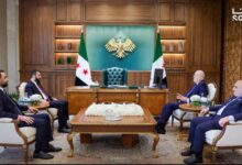 الرئيس السوري أحمد الشرع استقبل رئيس مجلس الوزراء اللبناني السابق نجيب ميقاتي في قصر الشعب بدمشق (📷 صورة)