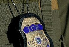 تسمح المحكمة الفيدرالية لشركة ICE بتوسيع عمليات الترحيل العاجل على مستوى البلاد