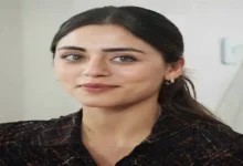 سيلا توركوغلو تتألق باللون الأبيض.. ما سر جاذبيته في عالم الموضة؟