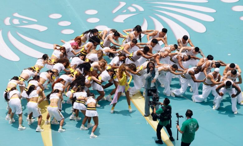 شاكيرا تخطف الأنظار في افتتاح كأس العالم 2026.. والجماهير تحتفل مع «داي داي»