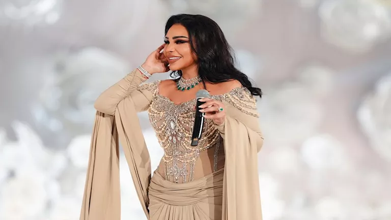 عاجل | إطلالات غير موفقة للنجمات في حفلات 2026.. أبرزها ظهور نانسي عجرم