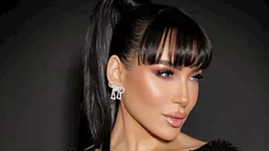 عاجل | جمعت بين البساطة والأناقة.. ساندي تتألق بفستان جذاب