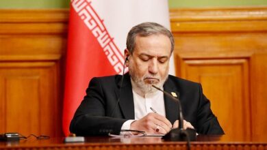 عاجل | عراقجي في ذكراهم.. شهداء مدرسة ميناب ‘جُرْحٌ لَنْ يَنْدَمِلْ’