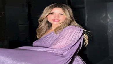 عاجل | ميرنا جميل تخطف الأنظار بفستان جريء باللون الأصفر