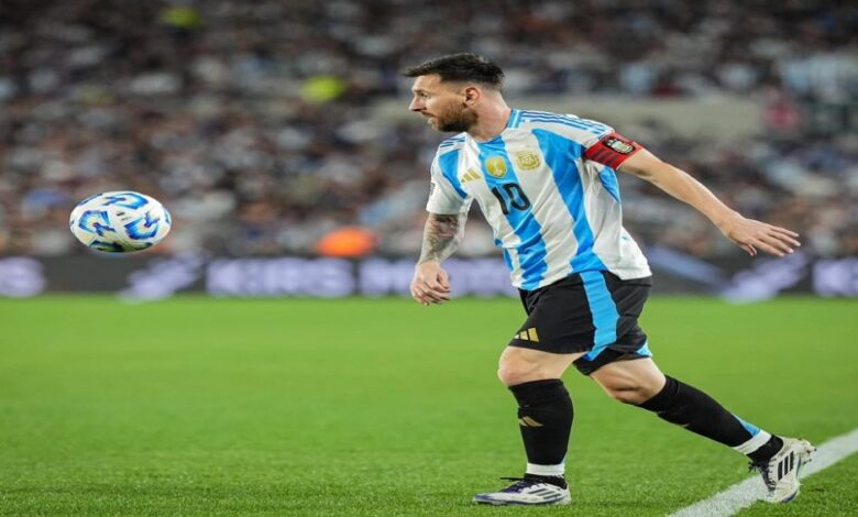 عاجل | ميسي يقود الأرجنتين إلى الدور الـ32 ويصبح الهداف التاريخي لكأس العالم