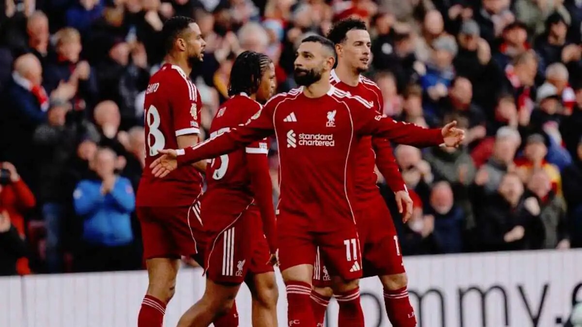 عاجل | محمد صلاح يوافق على الانضمام للدوري السعودي بثلاثة شروط (فيديو) - صورة مميزة صورة مميزة: عاجل | محمد صلاح يوافق على الانضمام للدوري السعودي بثلاثة شروط (فيديو)