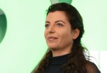 "هو أصل مؤسستنا" .. سيمونيان تهنئ مجموعة "روسيا سيغودنيا" بذكرى تأسيس مكتب المعلومات السوفيتي