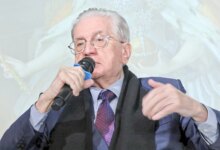 ودعا بيوتروفسكي إلى بناء علاقات مع الولايات المتحدة من الصفر
