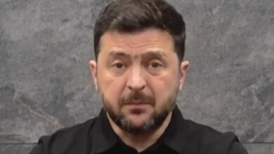 ويقول زيلينسكي إن هناك حاجة إلى "مزيد من الضغط" لحمل بوتين على الجلوس إلى الطاولة للتفاوض على اتفاق سلام