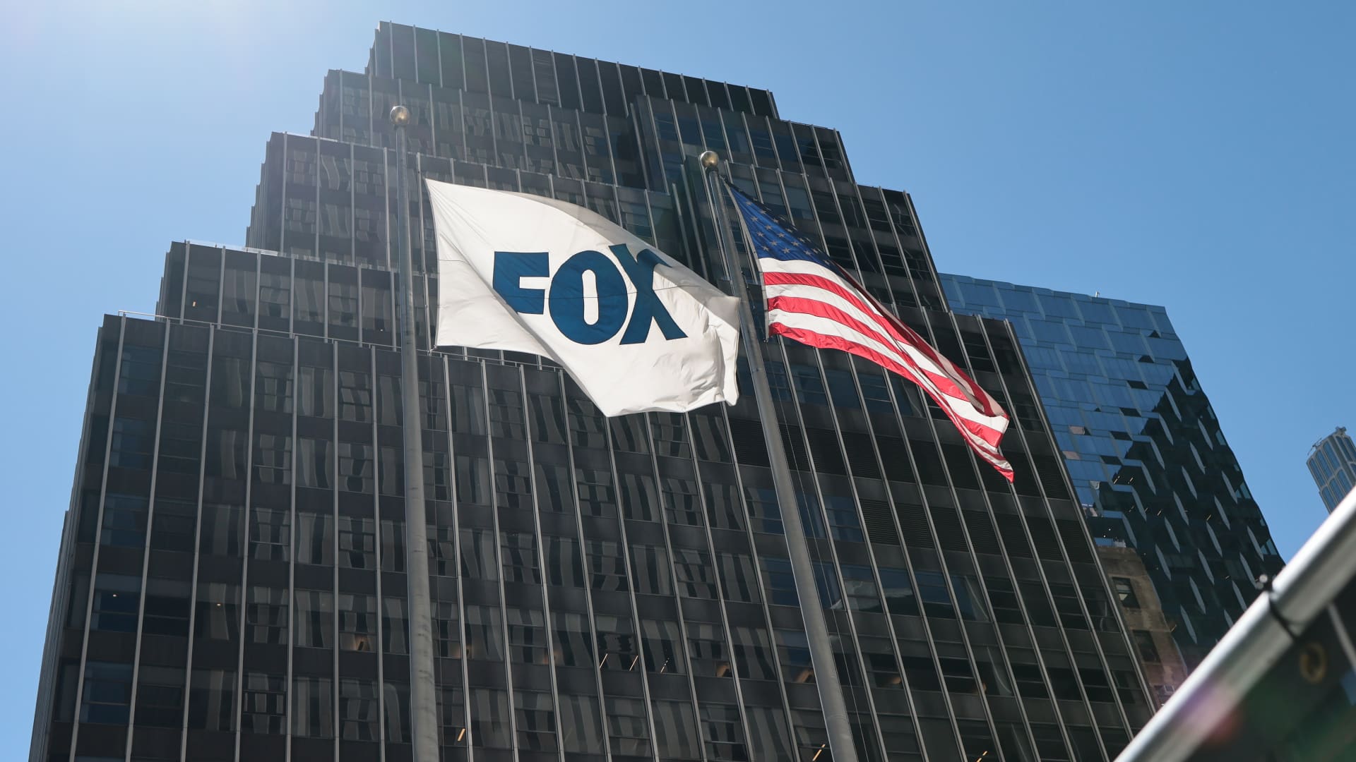 عاجل | يوافق Fox على شراء Roku. وهنا ما يفتقده المستثمرون - صورة مميزة صورة مميزة: عاجل | يوافق Fox على شراء Roku. وهنا ما يفتقده المستثمرون