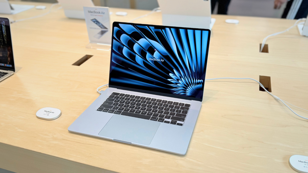 إليك أفضل عروض MacBook الآن  دليل المشتري لشهر يوليو 2026