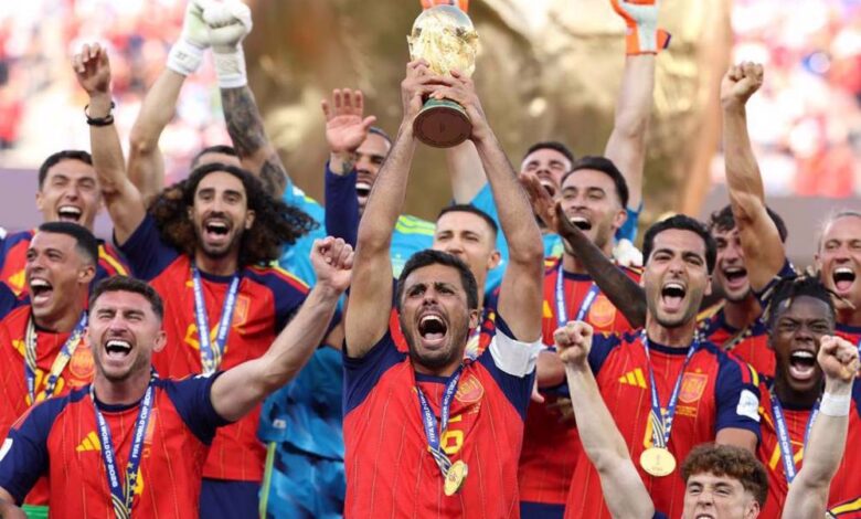 إسبانيا تفوز بلقب كأس العالم للمرة الثانية بعد فوز توريس على الأرجنتين في الوقت الإضافي