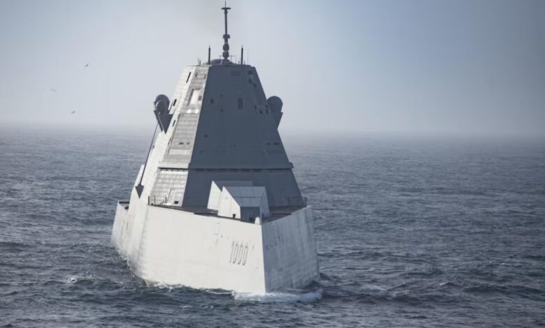 البحرية الأمريكية متأخرة عامين في تركيب الصواريخ التي تفوق سرعتها سرعة الصوت على مدمرات Zumwalt