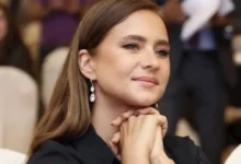 بالأسود الأنيق.. نيللي كريم تتألق بإطلالة راقية