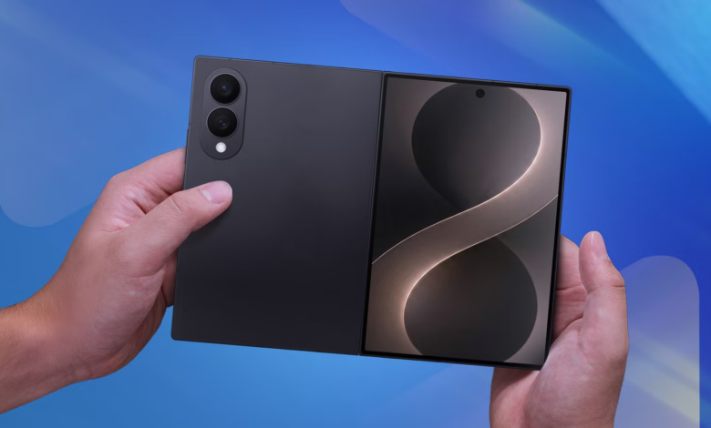 تدور أحدث أعمال سامسونج على Instagram حول هاتف Galaxy Z Fold 8 Wide