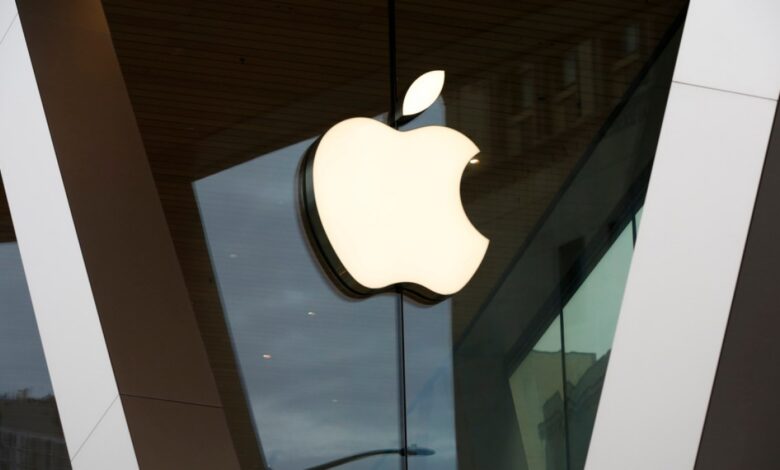 ترفع شركة Apple دعوى قضائية ضد OpenAI بسبب السرقة "المنتشرة" للأسرار التجارية