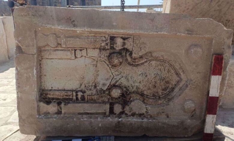 تم اكتشاف المحراب التاريخي أثناء الترميم في باسارجادي الإيراني المدرج في قائمة اليونسكو