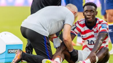 سيلعب هداف الولايات المتحدة فولارين بالوغون في مباراة كأس العالم ضد بلجيكا بعد رفع الإيقاف
