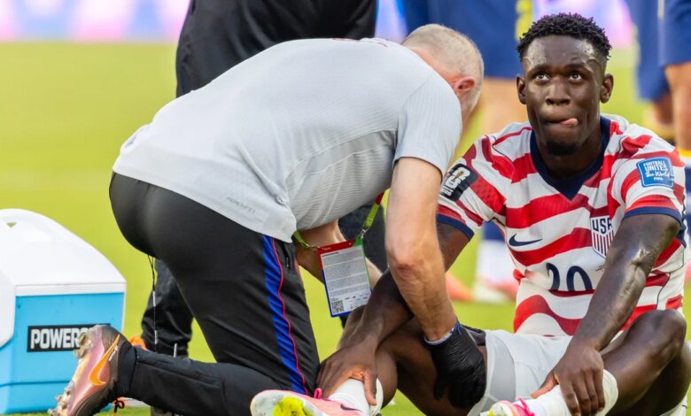 سيلعب هداف الولايات المتحدة فولارين بالوغون في مباراة كأس العالم ضد بلجيكا بعد رفع الإيقاف