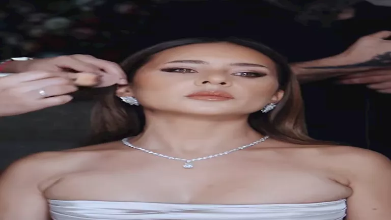عاجل | أجمل إطلالات النجمات في أسبوع باريس للأزياء الراقية.. أناقة تخطف الأنظ