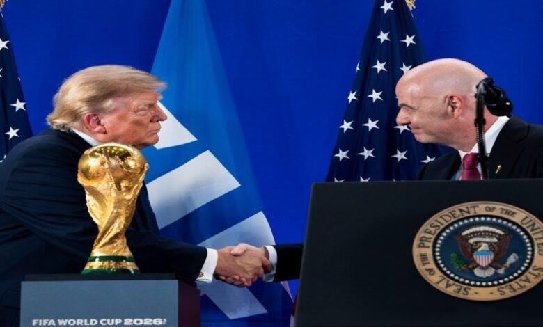 عاجل | احتجاجات ضد ترامب وإنفانتينو وهتافات لفلسطين ورسائل سياسية في نهائي كأس العالم 2026