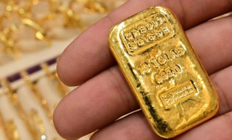 عاجل | الذهب يتراجع ويحقّق خسارة أسبوعية
