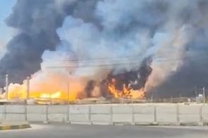 عاجل | الكويت: أضرار مادية بهجوم على 3 مراكز حدودية شمالي البلاد