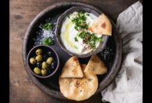 غموس اللبنة والزعتر للشيبس
