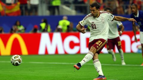 كأس العالم 2026: أويارزابال يحرز هدف التقدم لإسبانيا في مرمى فرنسا من علامة الجزاء
