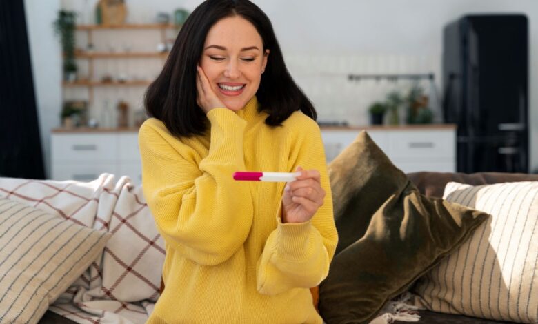 لماذا يظهر اختبار الحمل المنزلي سلبياً رغم شعورك بأعراض الحمل؟