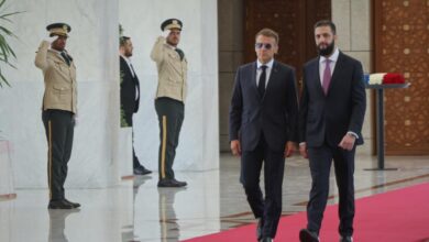 ماكرون: فرنسا تدرس دعم سوريا بقوات خاصة لمكافحة الإرهاب