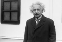 هل كان أينشتاين مخطئًا في أي شيء؟