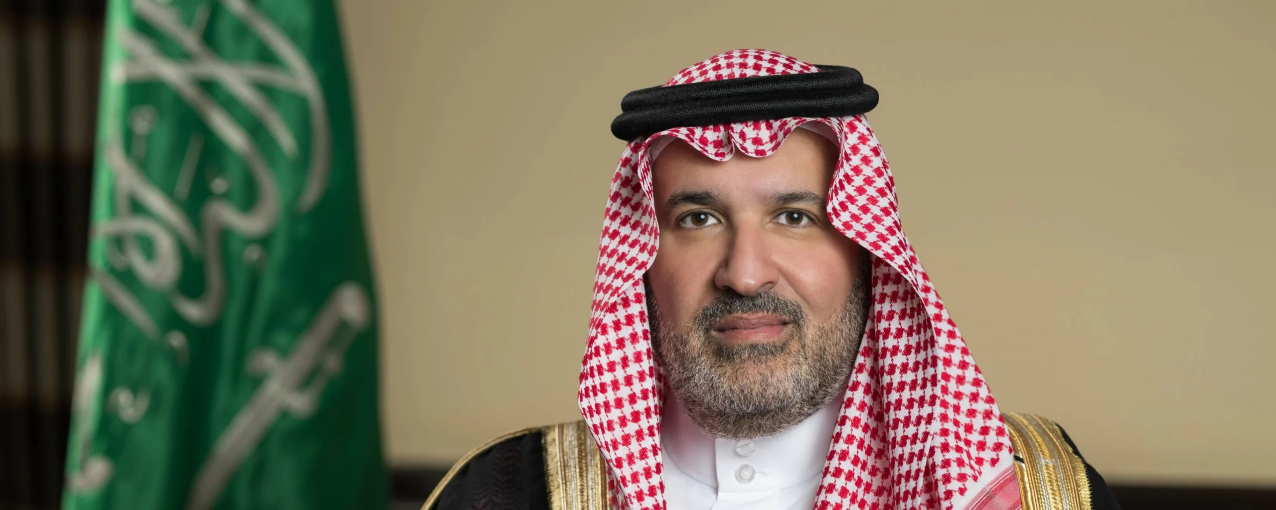 فيصل بن سلمان يثمّن إهداء مكتبة الحميدان العلمية إلى دارة